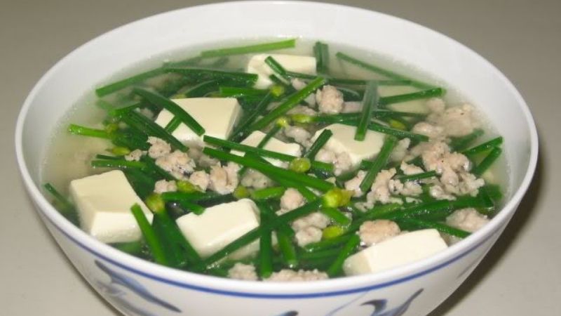 6 cách nấu canh hẹ ngon ngọt, thanh mát đơn giản, dễ làm