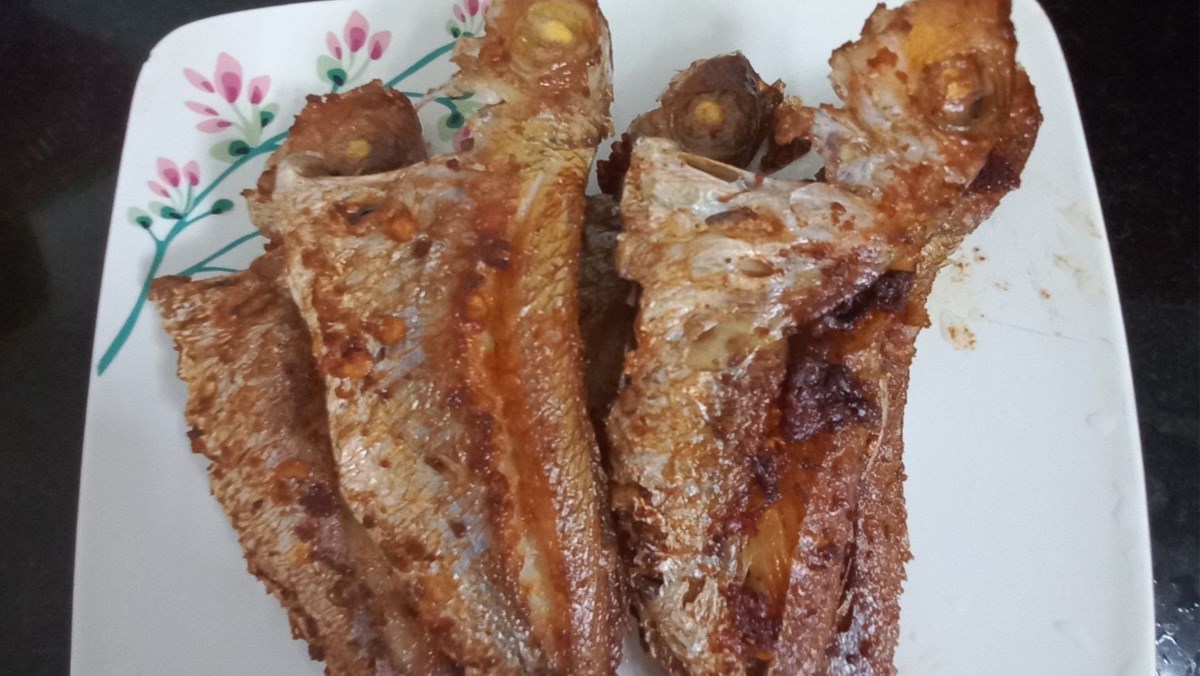 Cá đổng chiên muối ớt