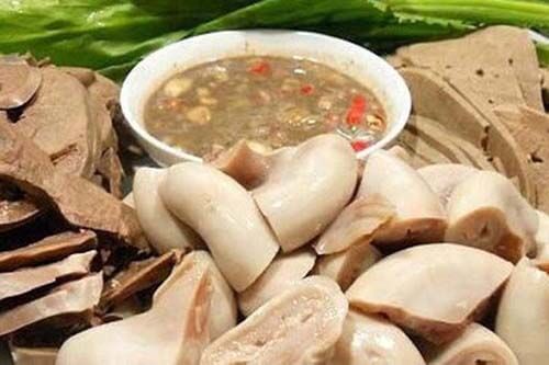 Cách làm món lòng dê luộc gừng