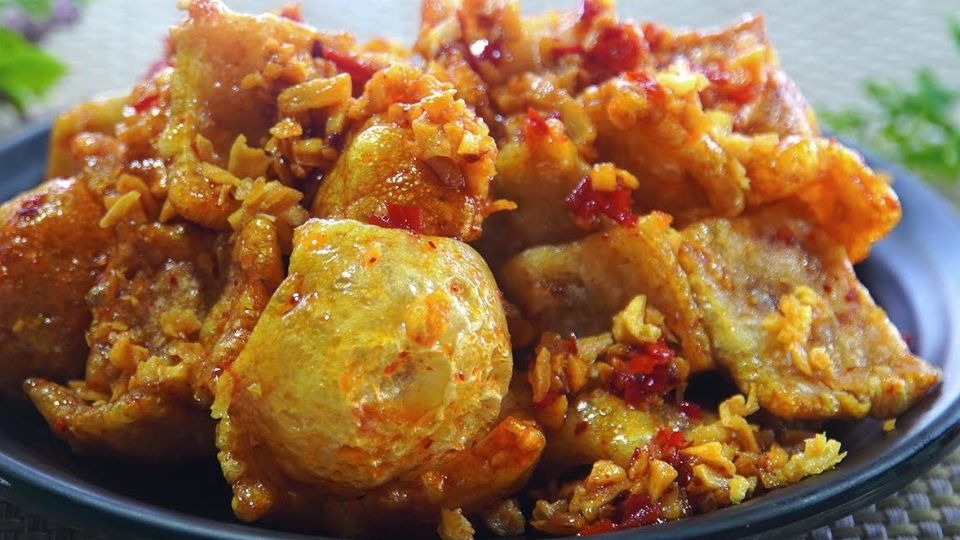 Da heo chiên giòn mắm tỏi