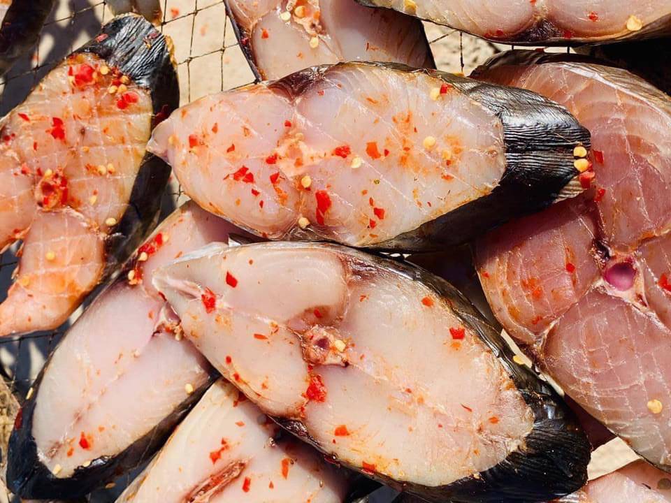 Cá thu một nắng hay còn gọi cá thu dẻo - Giá tốt tại nhất
