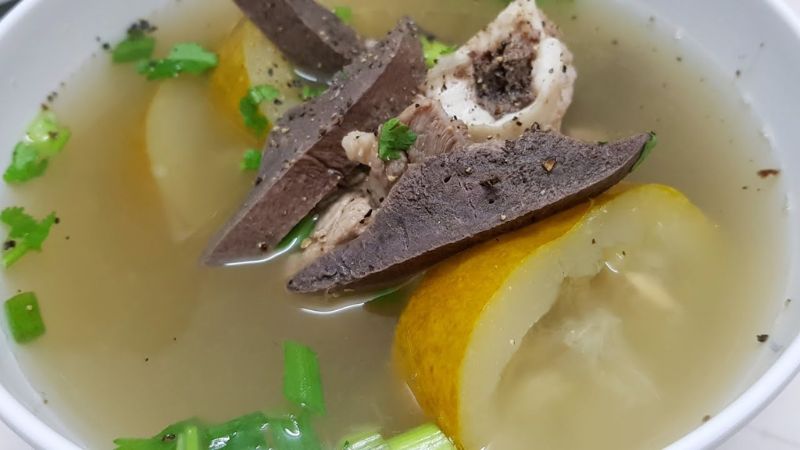 Canh dưa leo vàng nấu lá mía Canh dưa leo vàng nấu lá mía