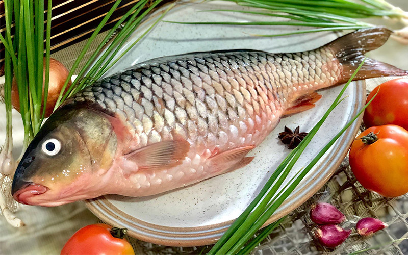 Thịt gà kỵ gì? 14 thực phẩm nên tránh để không mang họa vào người