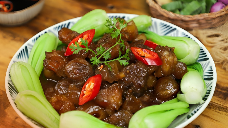Gân bò kho tộ Gân bò kho tộ