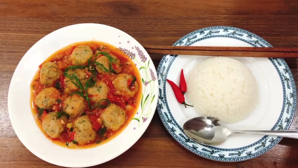 Chả cá thác lác sốt cà