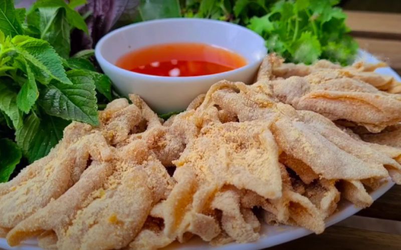 Chân vịt trộn thính Chân vịt trộn thính