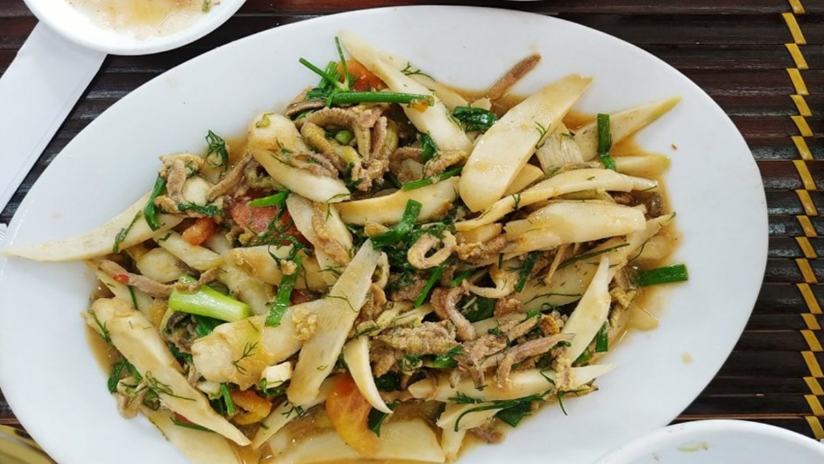 2 cách làm rươi xào củ niễng và rươi xào măng ngon chuẩn vị cho cả nhà