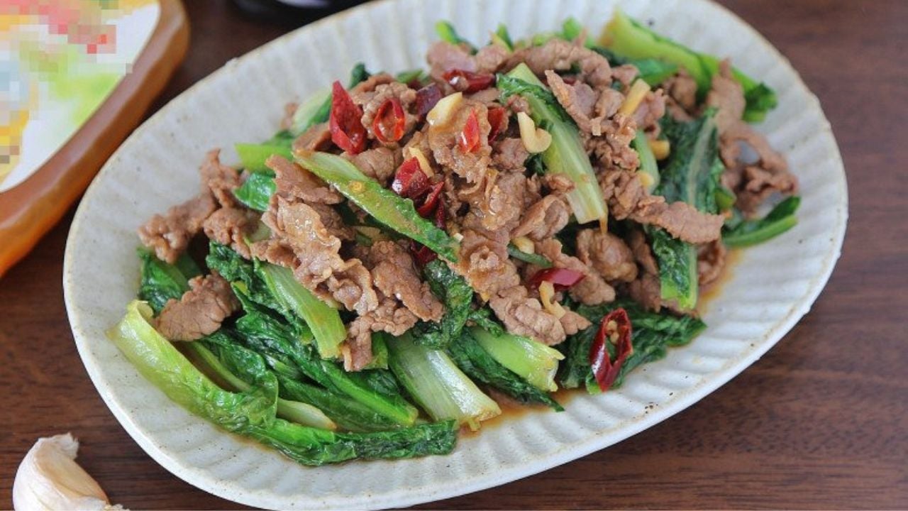 Rau diếp thơm xào thịt bò